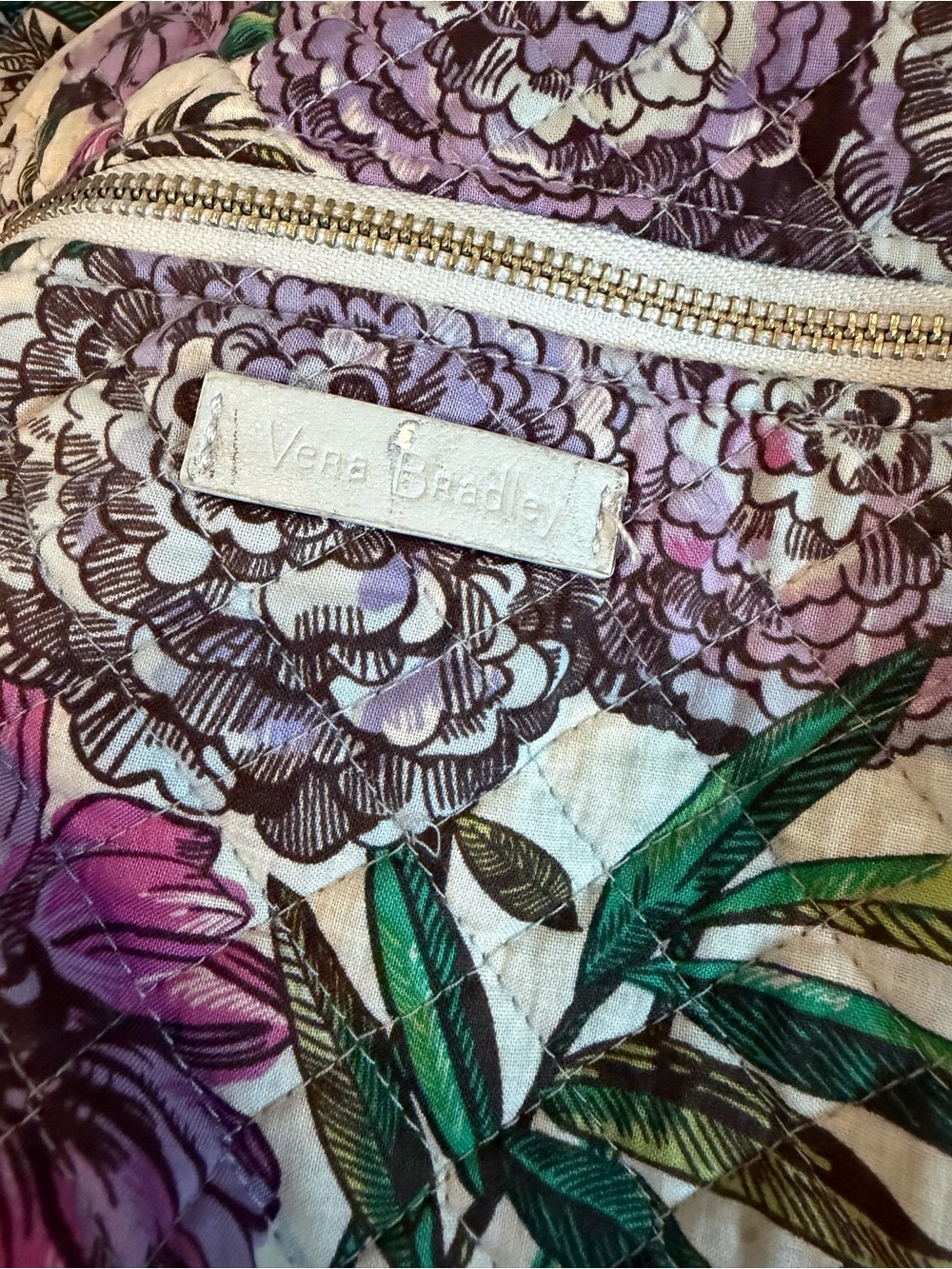 Vera Bradley Purple Floral Quilted Backpack multiple compartments - Picture 4 of 16